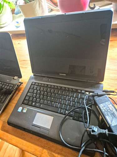 Toshiba satellite notebook - toshiba,
